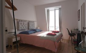Guest Room Paris - R&M